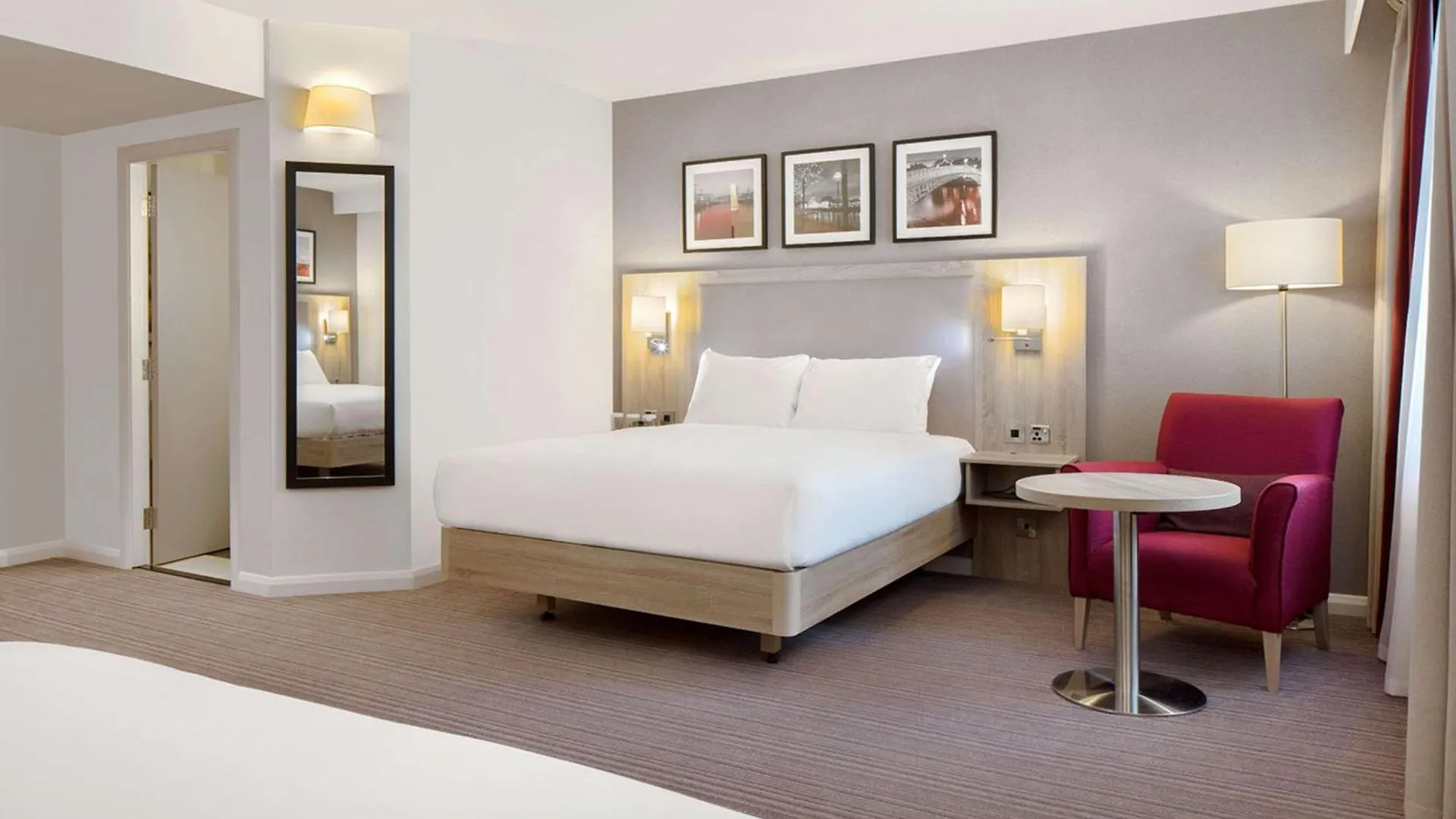 **** Otel Hilton Garden Inn Dublin City Centre İrlanda