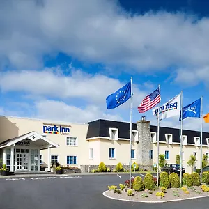 Отель Park By Radisson Airport ***