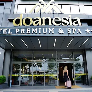 Doanesia Premium & فندق