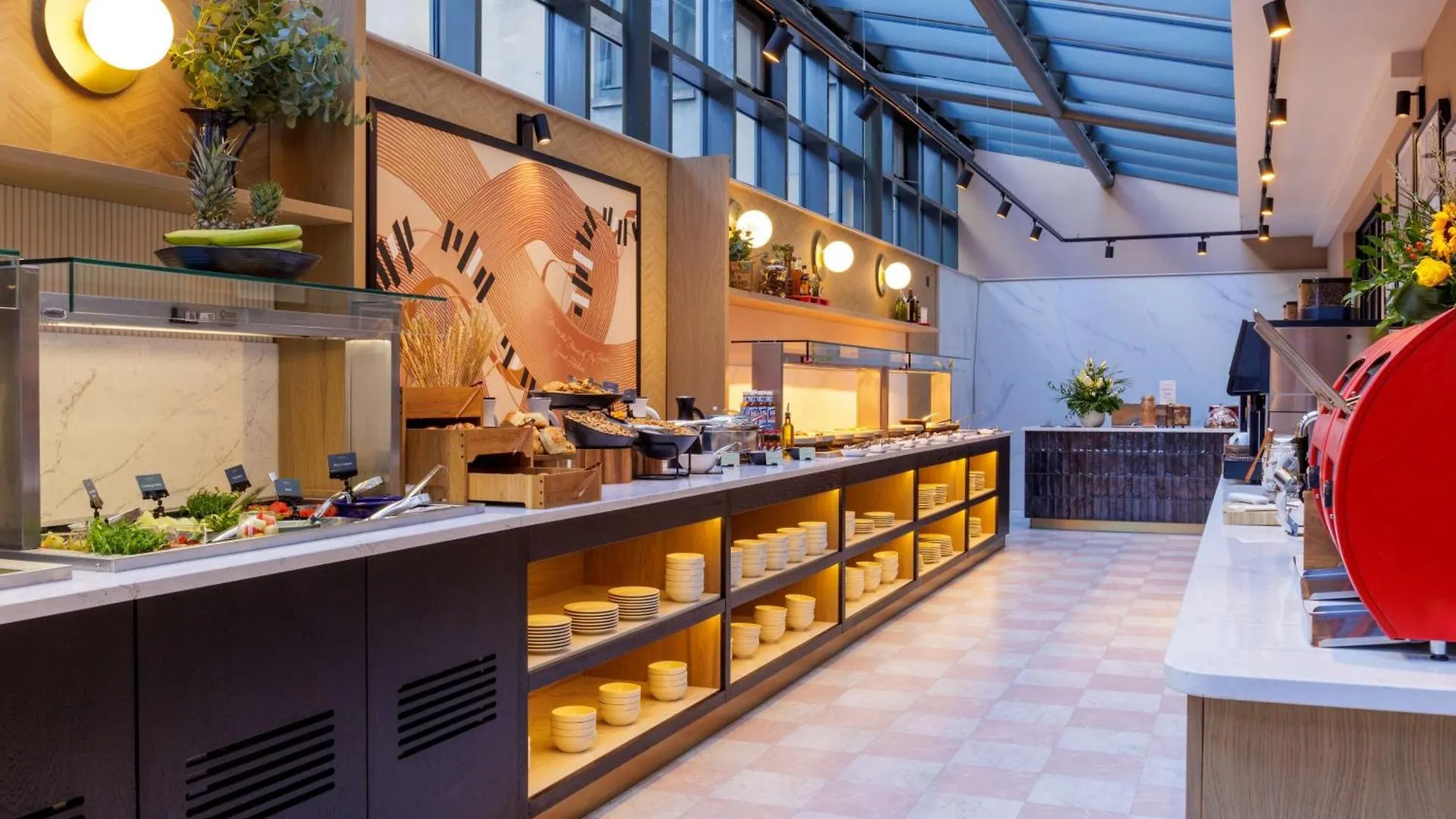 Hilton Garden Inn Dublin City Centre 4*,